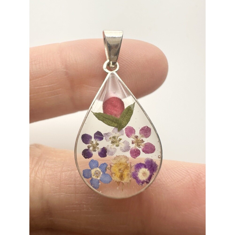 ATI Mexico Real Flowers In Resin Teardrop Pendant
